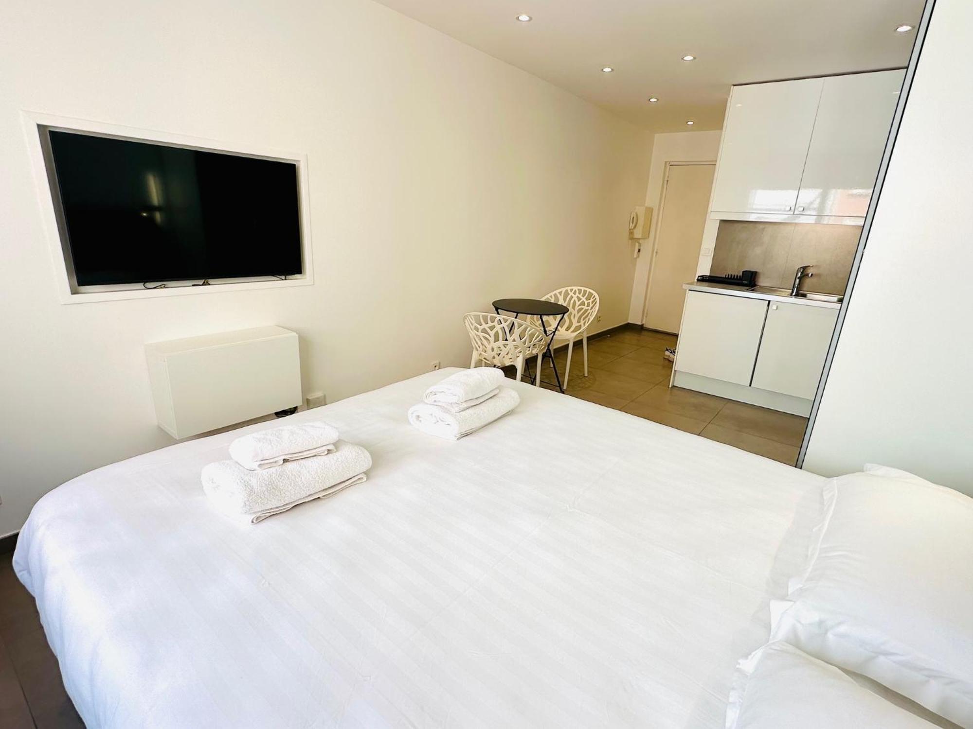 Appartement Modern Near The Croisette Cannes